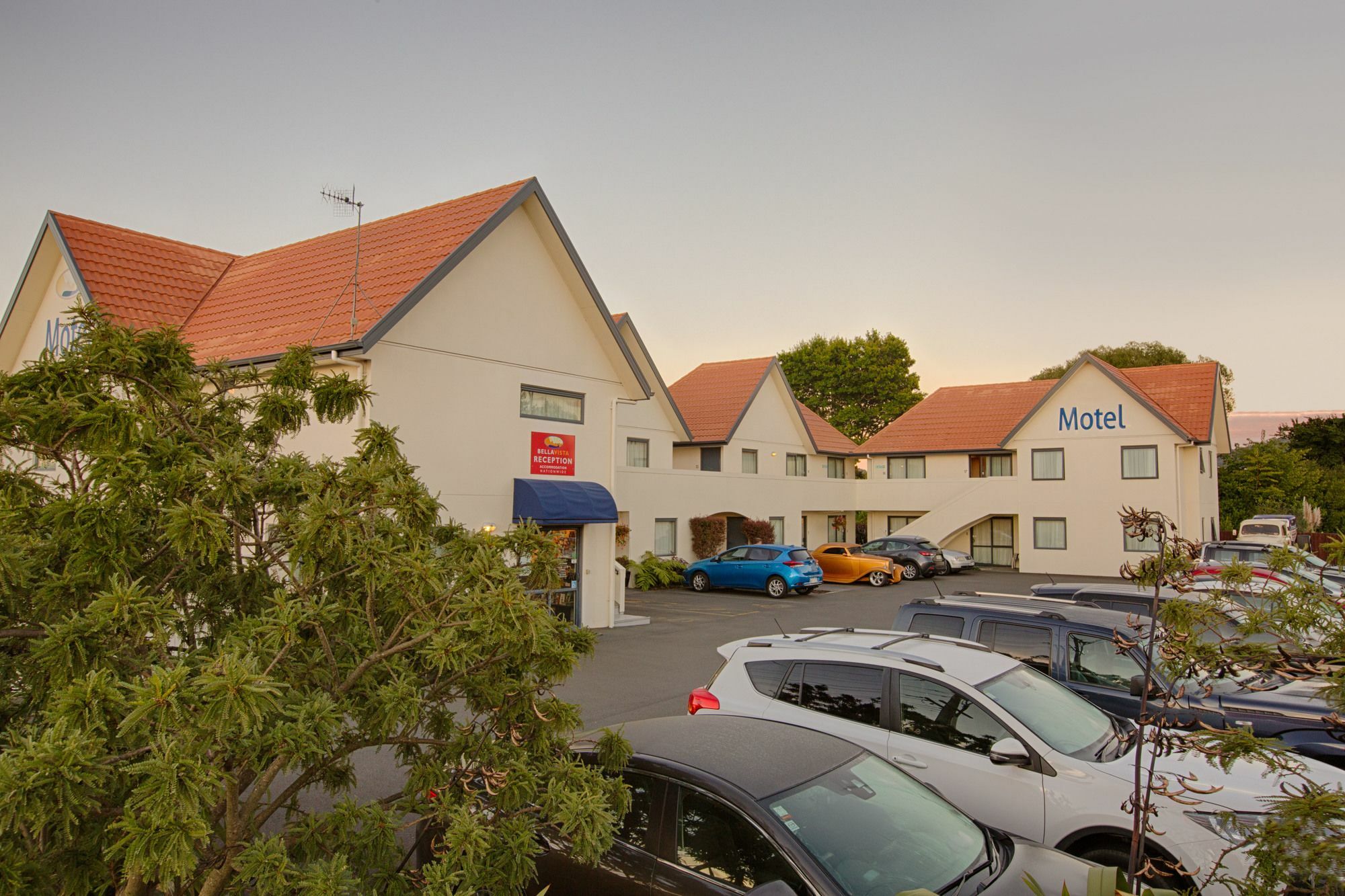Bella Vista Motel Роторуа Экстерьер фото